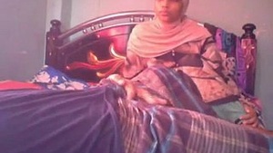 Admonition fucked her GF mint relatively mercifully (hidden camera)