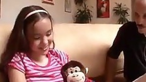 Older Guy Fucks Definitely Hot Girl!