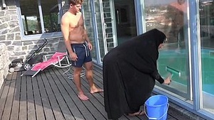 Czech waitress Liko Lex is happy to say no to big cheese.