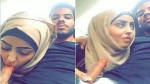 Exclusive Sexy girl gives a blowjob in the car