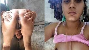 Desi Village Anju Bhabhi Shows Her Naked Body