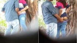 Desi's Lover Having Sex Standing in the Park