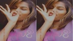 Desi Girl Shows Tits and Pussy On Video Call