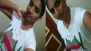 Exclusive Cute Tamil girl showing her tits during a video call