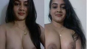 Horny Indian Girl Sucking Dick