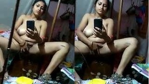 Horny Desi Bhabhi Takes Finger Selfies