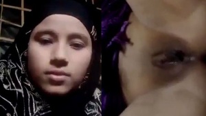 Muslim wife shows her beautiful pussy on camera