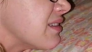 She precedes for her first Pang Anal