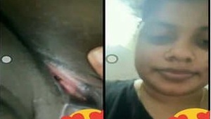 Sexy Bhabhi Shows Her Wet Pussy