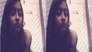 Pretty Girl Desi Shows Tits and Ass