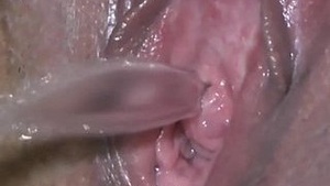 Pissing Pussy Padlock.