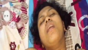 Indian Bhabhi fucks hard in the anus with moans