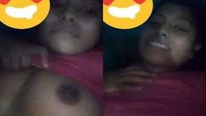 Desi Girl Shows Tits Pussy On Video Call
