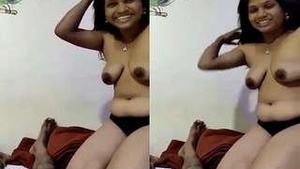 Hot Stare Tamil Call Girl Blowjob and Dick Disposal with Clear Tamil Sound