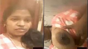 A horny Desi Bhabhis showing off her tits