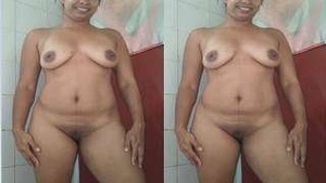 Lankan Wife Masturbating
