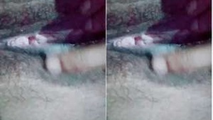 Horny Indian girl Desi Shows her tits and pussy