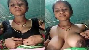 Exclusive Desi Bhabhi shows off her big tits and jerks off her pussy with her fingers