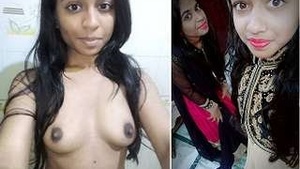 Super Sexy Desi Girl for Money Strips Off and Shows Her Breasts and Pussy