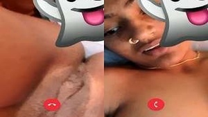 Tamil Girl Shows Pussy