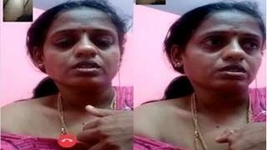 Mallu Bhabhi Shows Her Milky Tits On Video Call