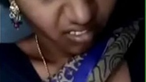 VID-20190502-PV0001-KUDALNAGAR (IT) TAMIL 32 YRS Old married Beautiful, hot and sexy housewife Auntie Mrs Vihayalakshmi Way not hear boobs not hear 19 years old Old unmarried neighbor young man sex porn icing