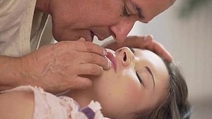 Elderly bamboza start ups are being held crazy by a horny babe with a nock plus cheering her up