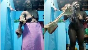 Sexy Bhabhi gets naked and shows her tits and pussy