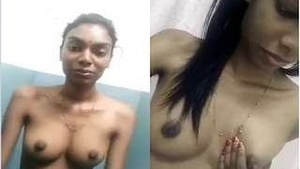 Exclusive Sexy Girl Showing Tits and Pussy