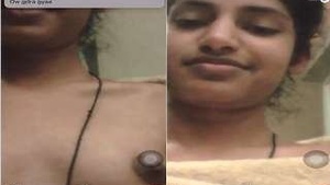 Tamil Girl's Super Hot Look at Her Boobs