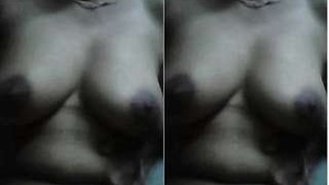 Sexy Wife Figure Showing Tits and Pussy