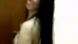 Amateur brunette from Pune recorded by lover after shower