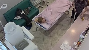 thick as thieves, the camera palpates the salon