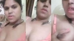 Naughty Bhabhi's tit teasing reveals