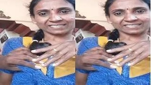 Tamil Bhabhi Brest Presses