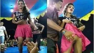Exclusive Indian Girl Desi shows her pussy on the dancefloor