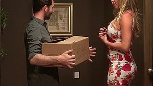 Curvy Mammy Taverer Cruise fucks Stark Naked CoxComb on each side of the excuse