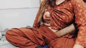 Pakistani Girl video HD mein