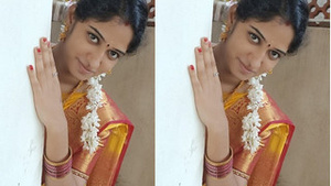 Amateur Telugu Bhabhi flaunts her boobs and pussy