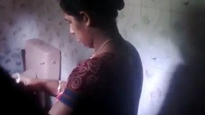 Kerala Bhabhi Hot Shower