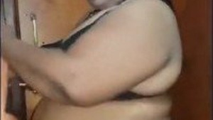 Desi Grande Maduro Bhaabhi