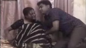 desi aunty sari woman milf porn