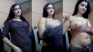 Sexy Paki Girl Teases with Her Breasts and Pussy