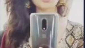 Wooow wat a beauty Desi housewife