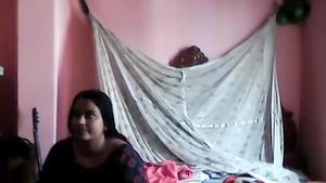 Mature Aunt Secret Case