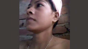 Desi bhabhi fingering clips