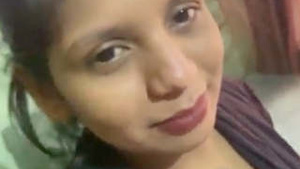 Indian Babe Gives a Sensual Blowjob and Gets Her Pussy Filled