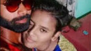 Aunty Desi masturbates and screams with pleasure while fingering her pussy