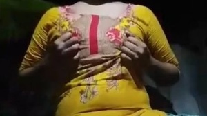 Unsatisfied Bhabi Village Showing And Fingering Updates