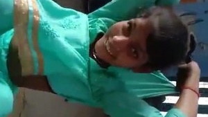 Desi girl shy pussy licking and fingered by lover